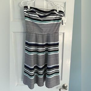 Striped, strapless dress (detachable straps included)